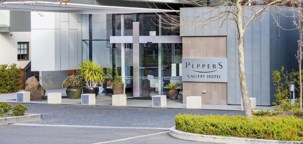 Peppers Gallery Hotel